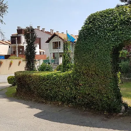 Hotel De La Playa