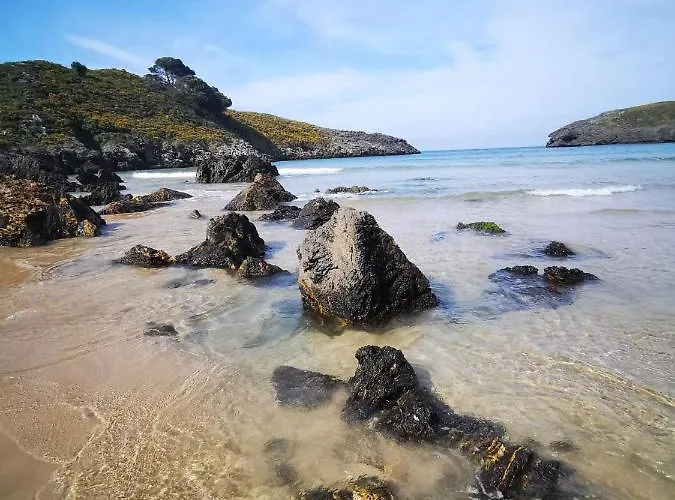 Hotel De La Playa 2*